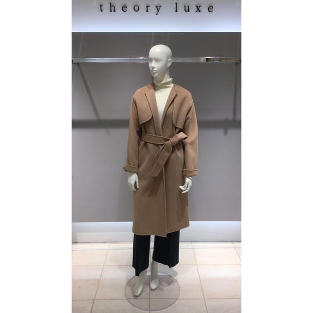 Theory luxe ノーカラーコート