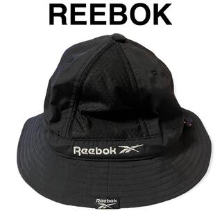 リーボック(Reebok)のREEBOK ナイロンバケットハット　ロゴ刺繍　メッシュ　サファリ　(ハット)