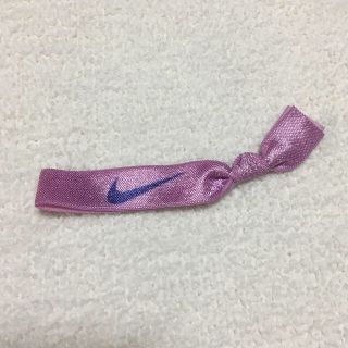 ナイキ(NIKE)の=美品= NIKE KITSCH(ヘアゴム/シュシュ)