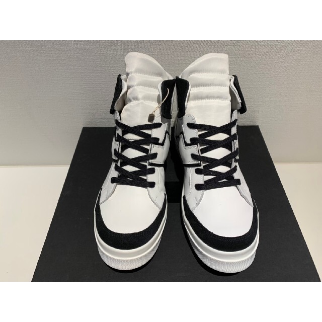 新品❗️CINZIA ARAIA 本革ハイカットスニーカー 27cm odmalihnogu.org