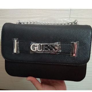 ゲス(GUESS)のGUESS チェーンショルダーバッグ 新品未使用(ショルダーバッグ)