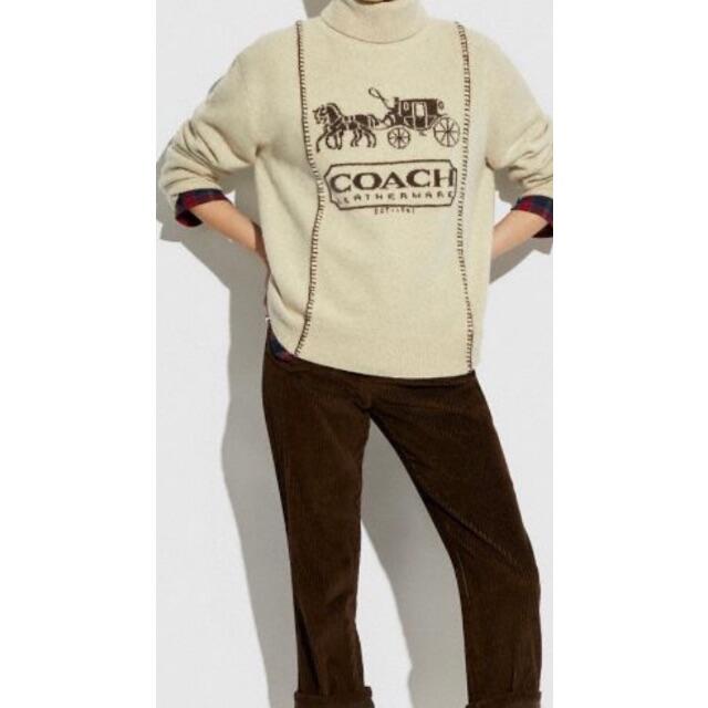 COACH(コーチ)の滝沢眞紀子さん着用‼️コーチ　ホースアンドキャリッジ　セーター　ベージュ レディースのトップス(ニット/セーター)の商品写真