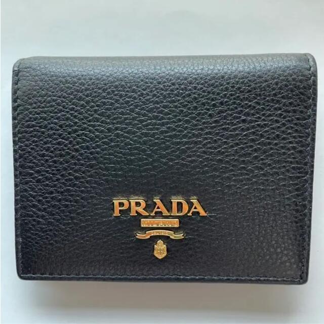 PRADA★ 人気カラー、ソフトレザーデザイン折りたたみコンパクトウォレットレザー100%サイズ