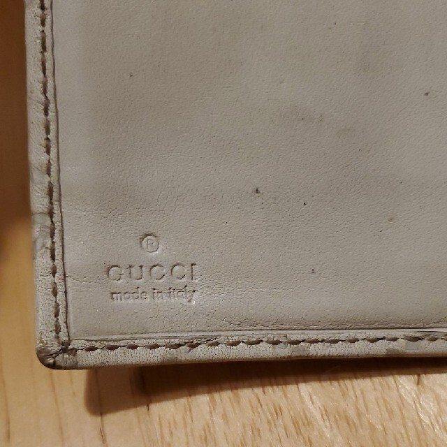 Gucci(グッチ)のGUCCI　シマ　システム手帳　白 レディースのファッション小物(その他)の商品写真