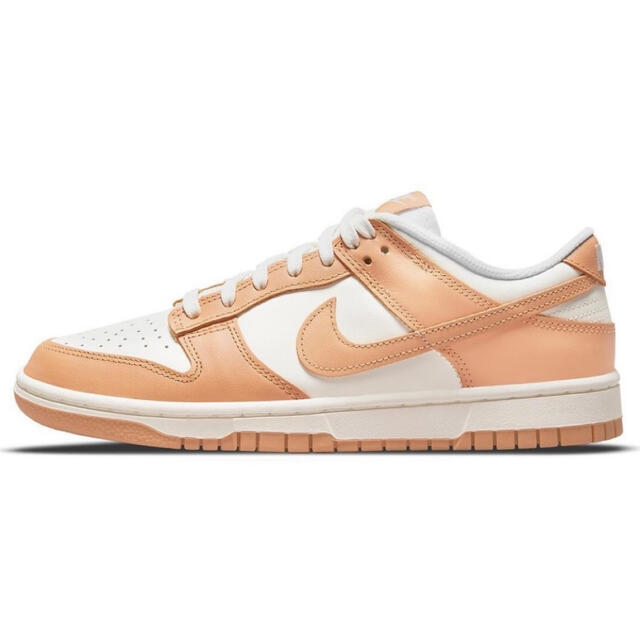 NIKE(ナイキ)の27cm NIKE WMNS DUNK LOW HARVEST MOON US9 メンズの靴/シューズ(スニーカー)の商品写真