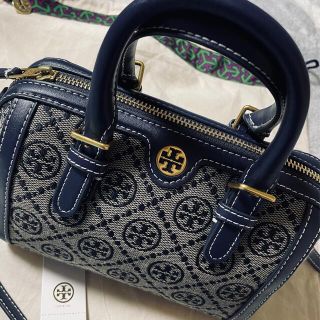 トリーバーチ(Tory Burch)のTモノグラム ジャカード ミニ バレル  (ショルダーバッグ)