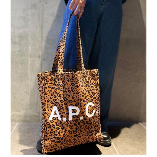 最安値HOT】 APC トートバッグ レオパードの通販 by ari's shop｜アーペーセーならラクマ 