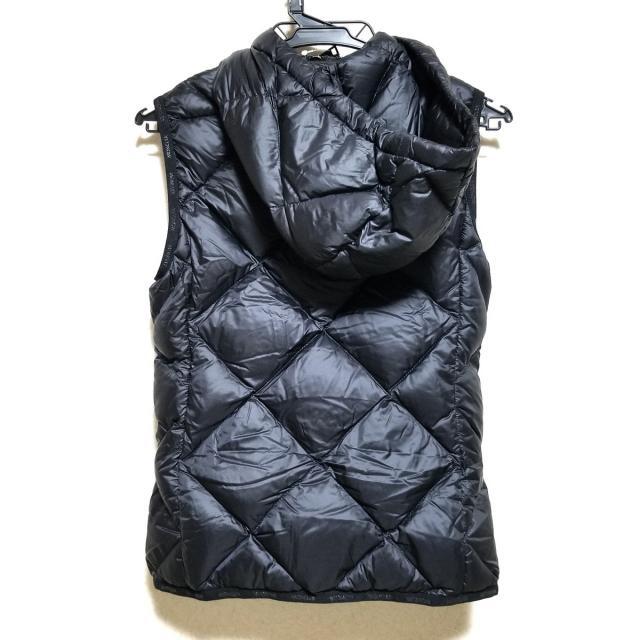 MONCLER(モンクレール)のモンクレール ダウンベスト サイズ1 S美品  レディースのジャケット/アウター(ダウンベスト)の商品写真