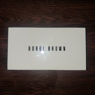 ボビイブラウン(BOBBI BROWN)のボビィブラウン BOBII BROWN  ファンデーション(ファンデーション)