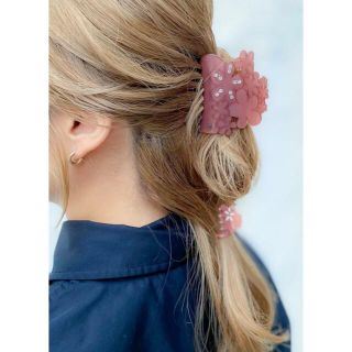 アッカ フラワー バレッタ/ヘアクリップの通販 点   の