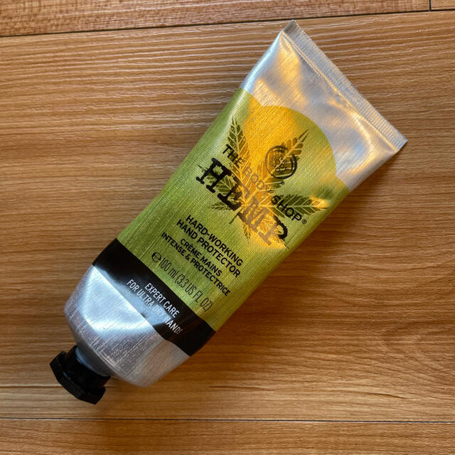 THE BODY SHOP(ザボディショップ)のボディショップ ハードワーキング ハンドクリーム 100ml コスメ/美容のボディケア(ハンドクリーム)の商品写真