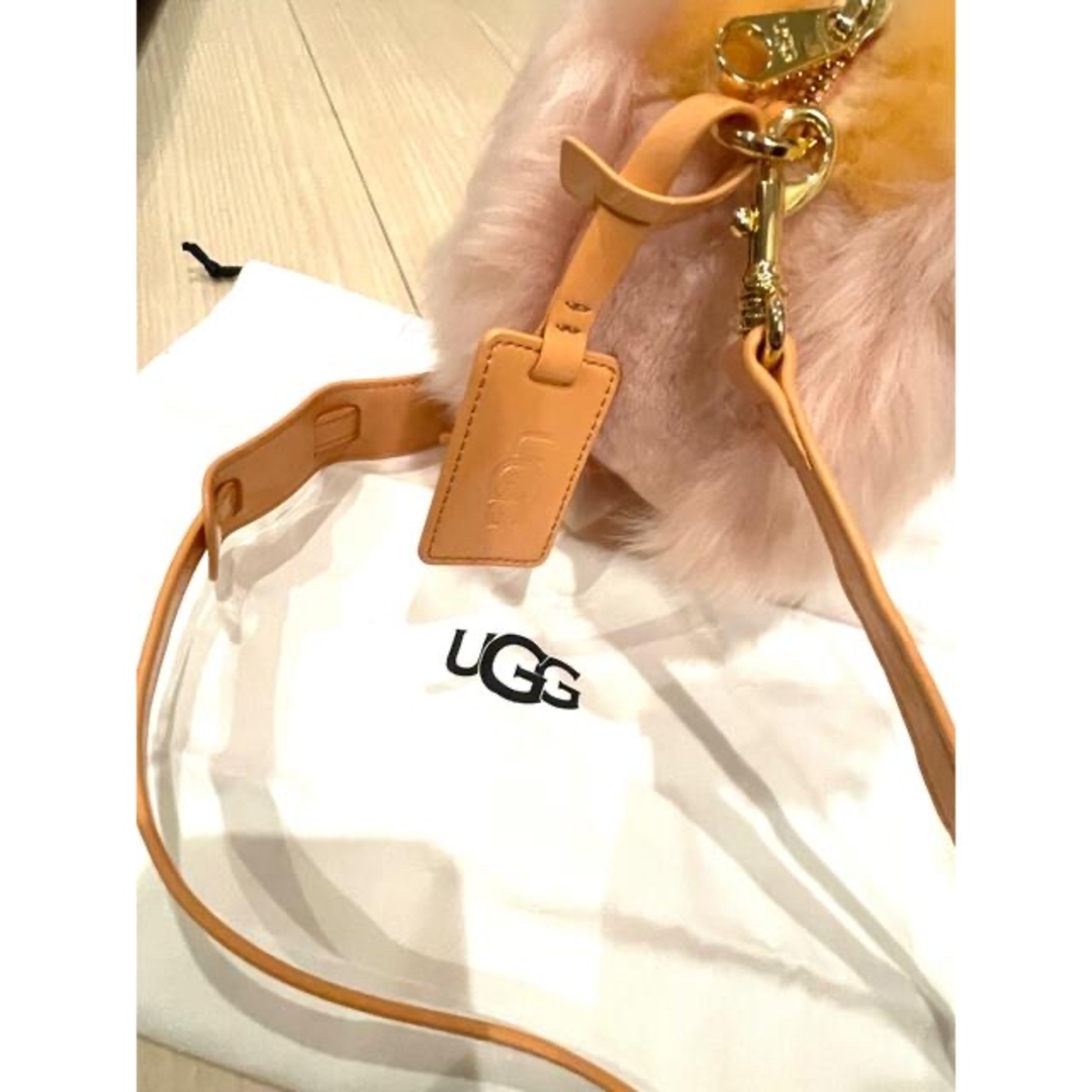 新品未使用　UGG ショルダー