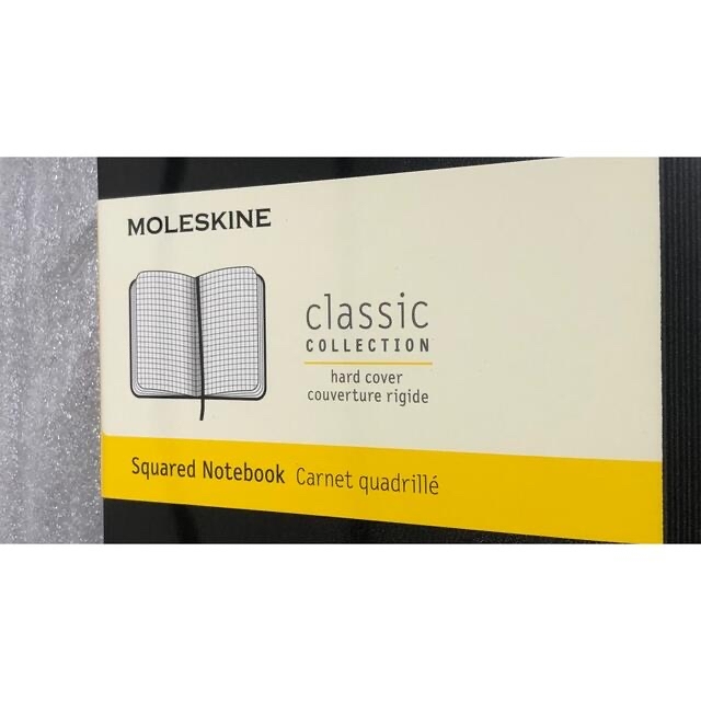 折れ跡有り　モレスキン ノート　ラージ  ハードカバー　方眼　QP061 黒 インテリア/住まい/日用品の文房具(ノート/メモ帳/ふせん)の商品写真