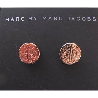 マークバイマークジェイコブス(MARC BY MARC JACOBS)のお値下げ★本物新品マークバイマークジェイコブス　ピアス　正規　Ｍ３ＰＥ５９４　(ピアス)