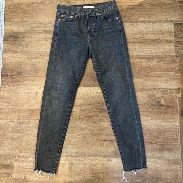 Levi's(リーバイス)のリーバイス スキニー レディースのパンツ(デニム/ジーンズ)の商品写真