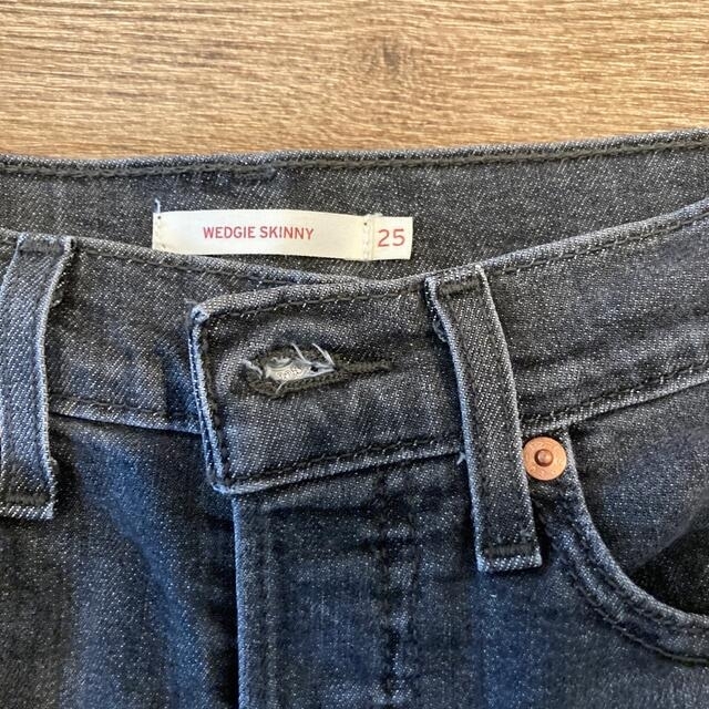 Levi's(リーバイス)のリーバイス スキニー レディースのパンツ(デニム/ジーンズ)の商品写真