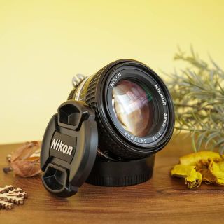 ニコン(Nikon)の【光学美品】Nikkor ai-s 50mm f1.4　定番の銘玉　単焦点　　(レンズ(単焦点))