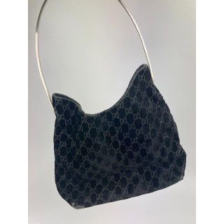 グッチ(Gucci)のGUCCI　バッグ　黒(ショルダーバッグ)