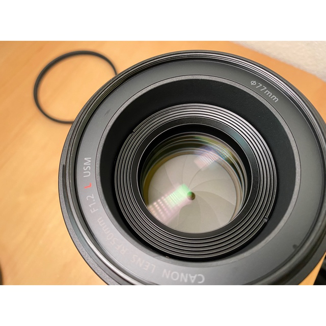 Canon(キヤノン)のCanon RF 50mm f1.2 フィルター付 スマホ/家電/カメラのカメラ(レンズ(単焦点))の商品写真