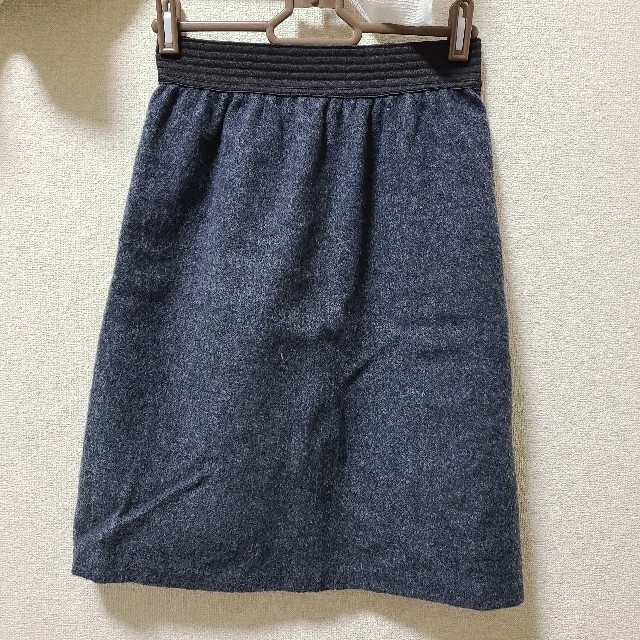 美品♢秋冬用 ネイビー 膝丈スカート レディースのスカート(ひざ丈スカート)の商品写真