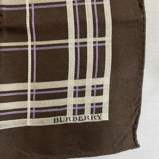 BURBERRY(バーバリー)のバーバリー　ハンカチ　中古品　ブラウン　#1358 レディースのファッション小物(ハンカチ)の商品写真