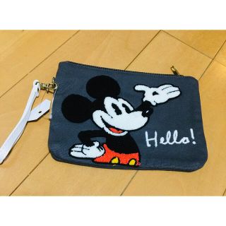 ディズニー(Disney)のディズニー  ミッキーマウス ポーチ フラットポーチ サガラ刺繍★新品(ポーチ)