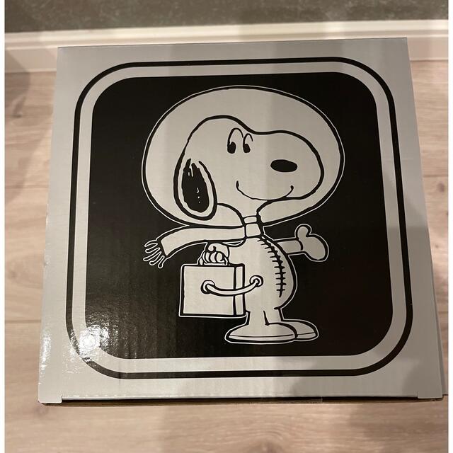 MEDICOM TOY(メディコムトイ)のVCD SNOOPY ASTRONAUT VINTAGE SILVER Ver エンタメ/ホビーのおもちゃ/ぬいぐるみ(キャラクターグッズ)の商品写真