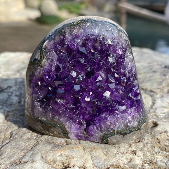 天然石 アメジスト 原石 紫水晶の通販 by 𝓜𝓾𝓼𝓱𝓻𝓸𝓸𝓶 天然石 アメジスト 原石 紫水晶の通販 by 𝓜𝓾𝓼𝓱𝓻𝓸𝓸𝓶