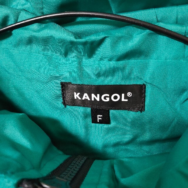 KANGOL(カンゴール)の新品 KANGOL 緑×青 ナイロンジャケット ウーブン カンゴール ブルゾン メンズのジャケット/アウター(ナイロンジャケット)の商品写真