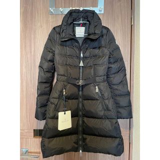 MONCLER ACCENTEUR 新品，末使用