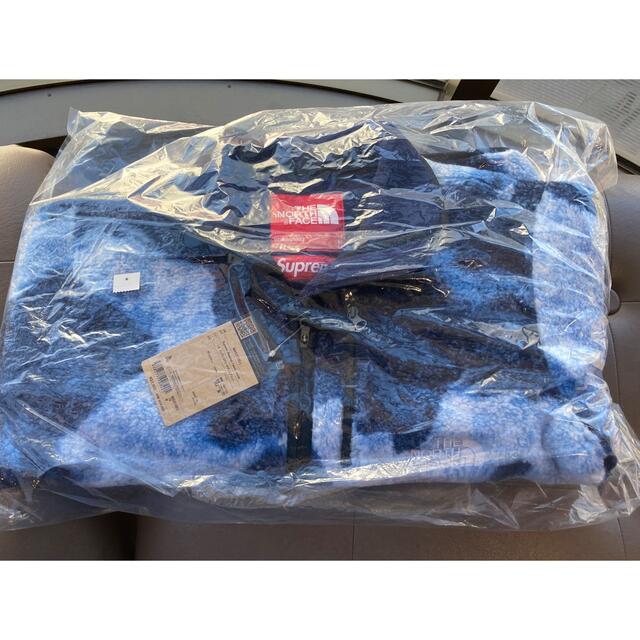 Supreme(シュプリーム)の新品 Supreme Bleached Denim Print Fleece M メンズのジャケット/アウター(ブルゾン)の商品写真