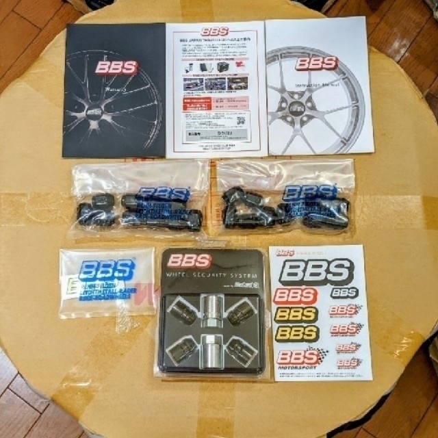 アルファード・ヴェルファイアBBS・LM21㌅新品未使用品 自動車/バイクの自動車(タイヤ・ホイールセット)の商品写真