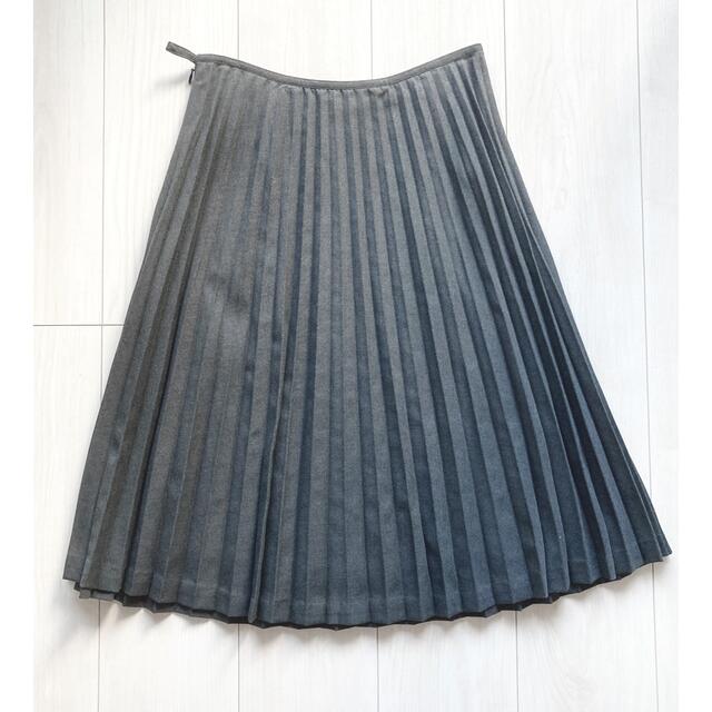 FELISSIMO(フェリシモ)のプリーツスカートＳサイズ グレー フェリシモ レディースのスカート(ひざ丈スカート)の商品写真