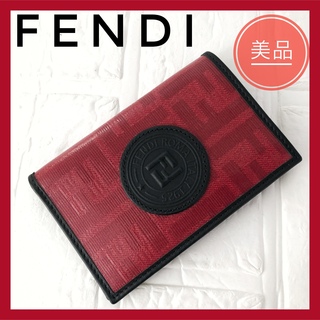 フェンディ(FENDI)の✨美品✨FENDI フェンディ カードケース ズッカ柄 赤×黒(名刺入れ/定期入れ)