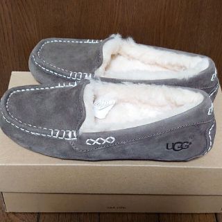 アグ(UGG)のUGG モカシン(スリッポン/モカシン)