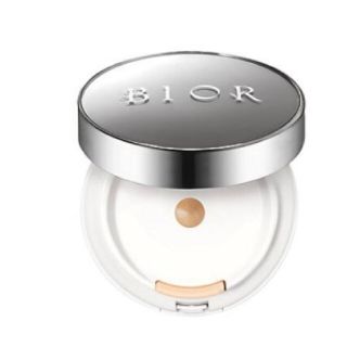 コスメキッチン(Cosme Kitchen)のBIOR エアレスクッションファンデ(ファンデーション)