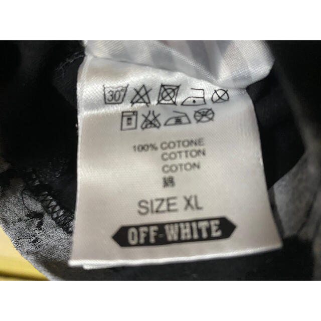 OFF-WHITE(オフホワイト)のOff-White Tシャツ メンズのトップス(Tシャツ/カットソー(半袖/袖なし))の商品写真