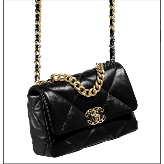 CHANEL 19 ミニ フラップバッグ ☆ギフトラッピング