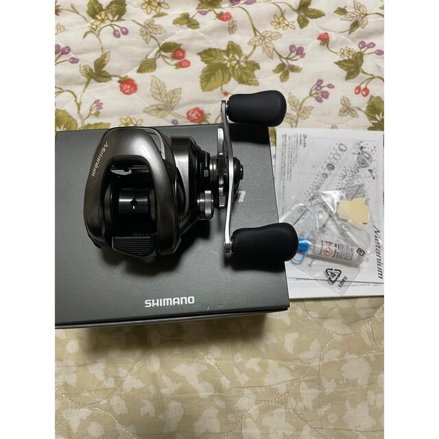 SHIMANO(シマノ)の20メタニウム　XG 右 スポーツ/アウトドアのフィッシング(リール)の商品写真