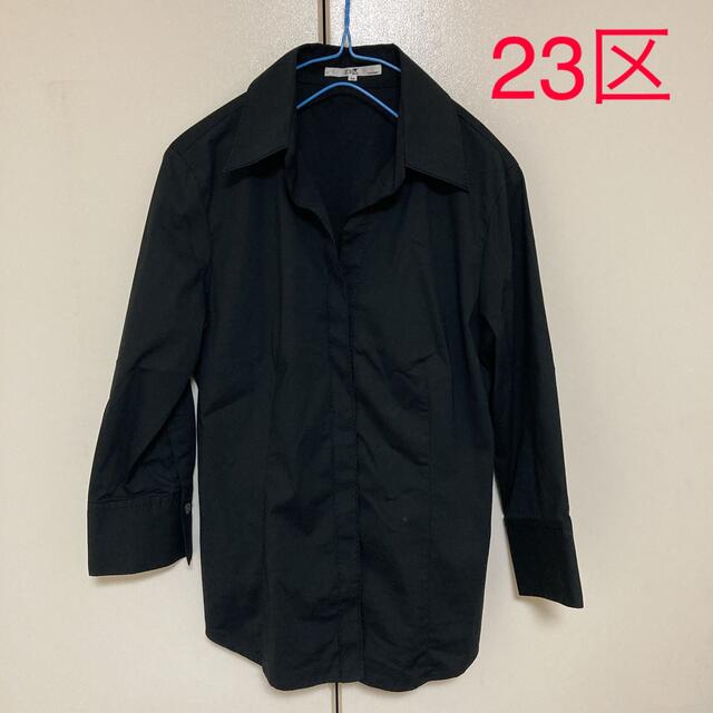 23区(ニジュウサンク)の未着用 23区 オンワード樫山 シャツ ブラウス 黒 BLACK サイズ M レディースのトップス(シャツ/ブラウス(長袖/七分))の商品写真