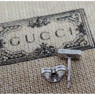 Gucci - 【廃盤美品】GUCCI K18WG 750 Gロゴ ピアス ホワイトゴールド