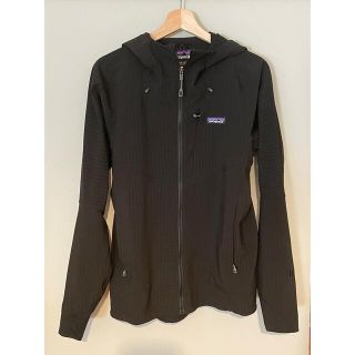 パタゴニア(patagonia)のパタゴニア　R1テックフェイス・フーディ(パーカー)