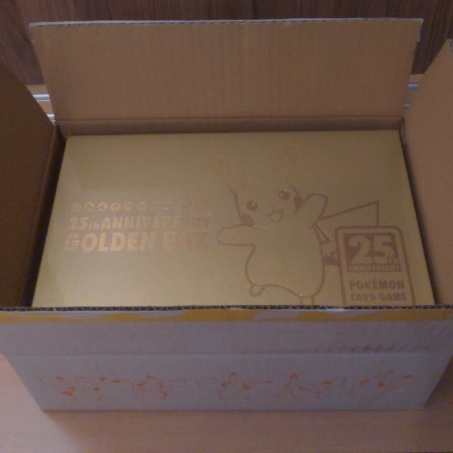 ポケモンゴールデンボックス 25th日本語版　GOLDEN BOX