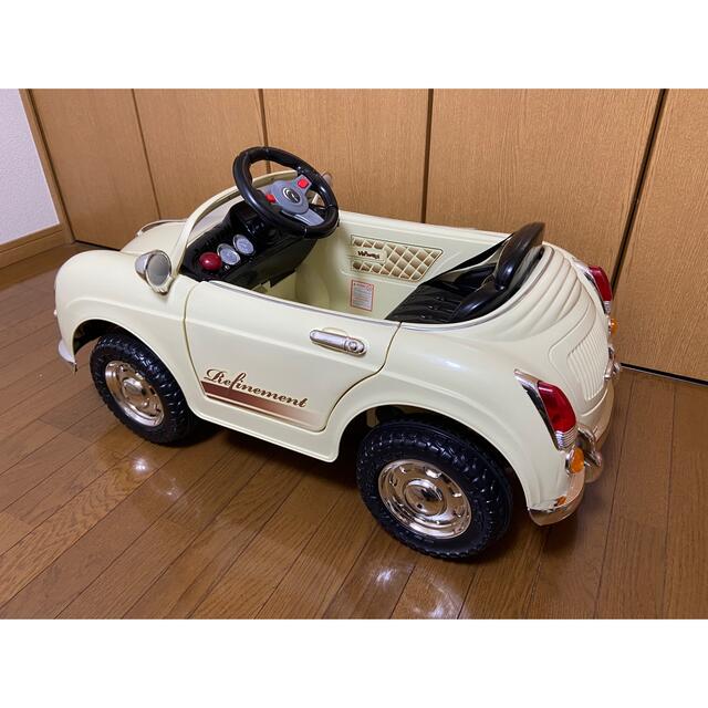 電動乗用ラジコンカー　白 エンタメ/ホビーのおもちゃ/ぬいぐるみ(ホビーラジコン)の商品写真