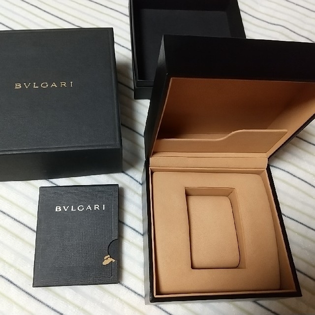 BVLGARI(ブルガリ)のブルガリ腕時計の空き箱 レディースのバッグ(ショップ袋)の商品写真