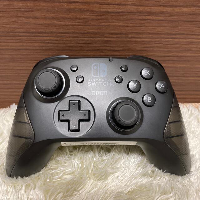Nintendo Switch プロコントローラー HORI エンタメ/ホビーのゲームソフト/ゲーム機本体(その他)の商品写真
