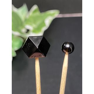 隕石テクタイキューブ型と6mm丸玉セット！エネルギーを高め❣️(ブレスレット/バングル)