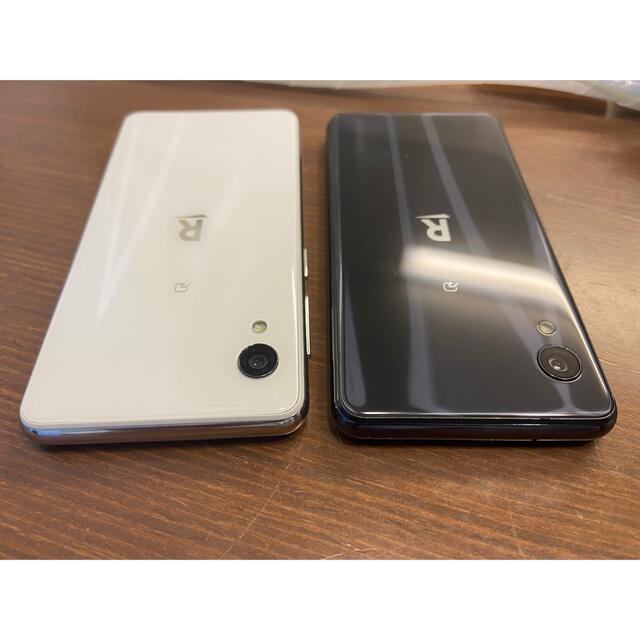 Rakuten(ラクテン)の【値下げ】楽天ミニ Rakuten mini ブラック&シルバー スマホ/家電/カメラのスマートフォン/携帯電話(スマートフォン本体)の商品写真