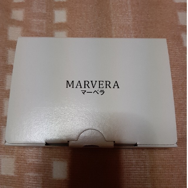 KYOCERA MARVERA KYF35 ワインレッド