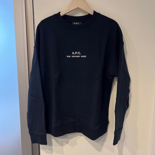 A.P.C(アーペーセー)の【a.p.c】アーペーセー　スウェット　ロゴ メンズのトップス(スウェット)の商品写真